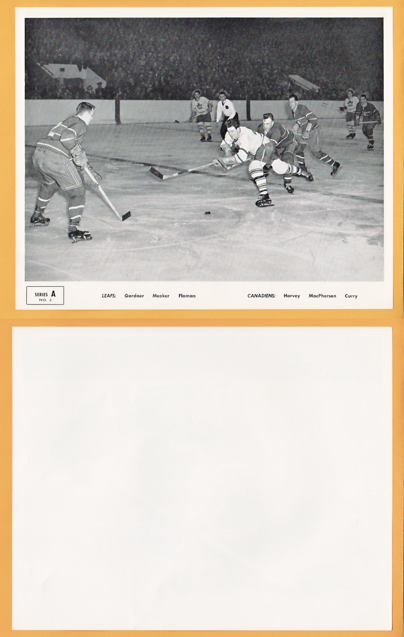 1945-54 QUAKER OATS PHOTO GARDNER COMING IN ON HARVEY photo